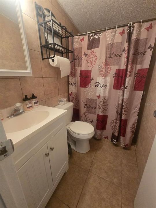 For Sale: $269,999 (3 beds, 2 baths, 1456 Square Feet)