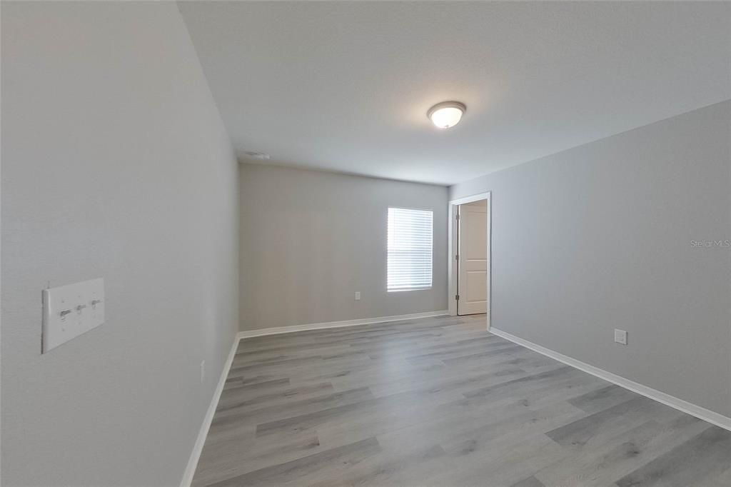 В аренду: $1,845 (4 спален, 2 ванн, 1650 Квадратных фут)