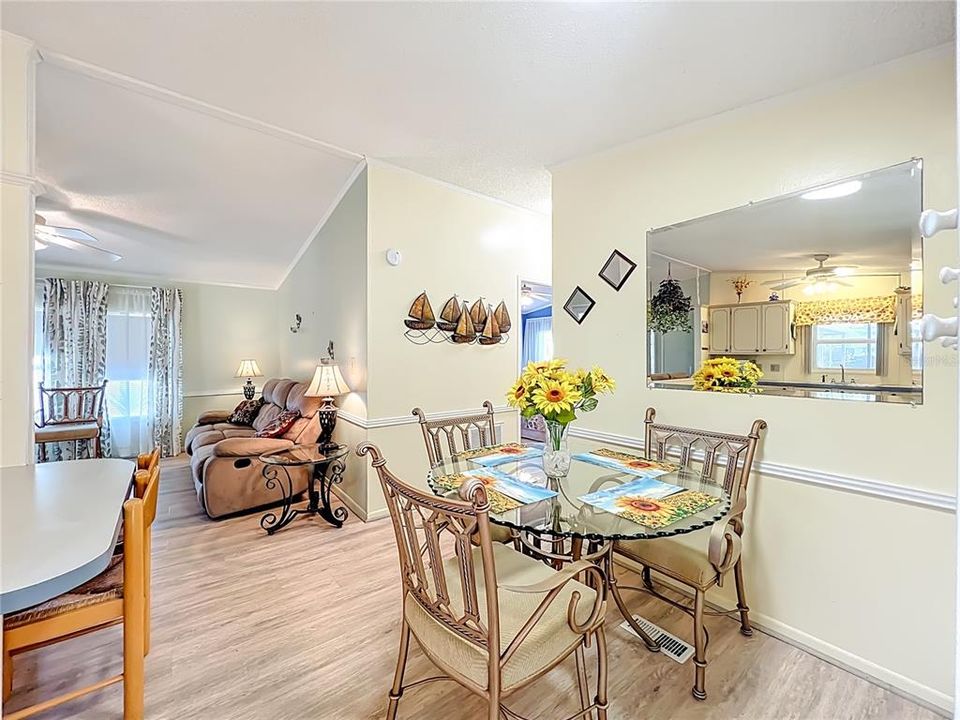 For Sale: $139,900 (2 beds, 2 baths, 768 Square Feet)