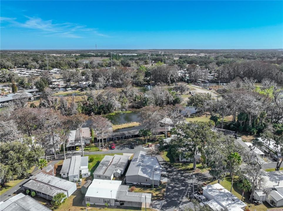 For Sale: $139,900 (2 beds, 2 baths, 768 Square Feet)