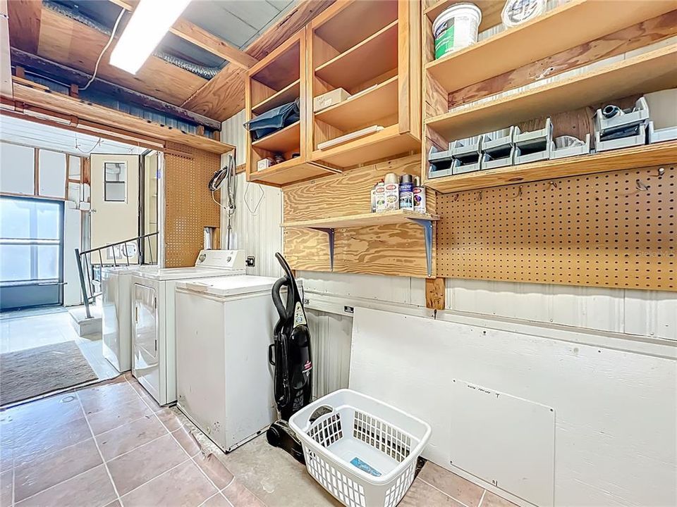 For Sale: $139,900 (2 beds, 2 baths, 768 Square Feet)