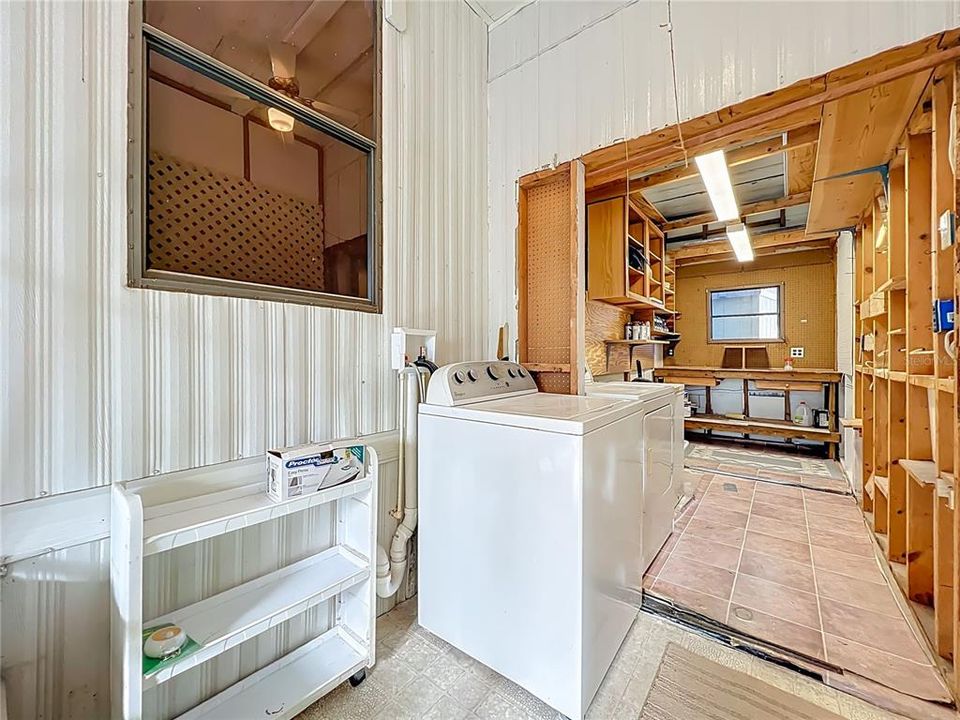For Sale: $139,900 (2 beds, 2 baths, 768 Square Feet)