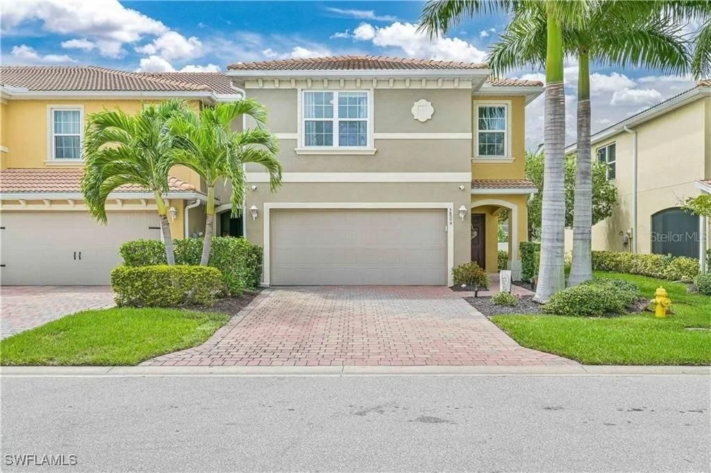 En Venta: $369,800 (3 camas, 2 baños, 2018 Pies cuadrados)