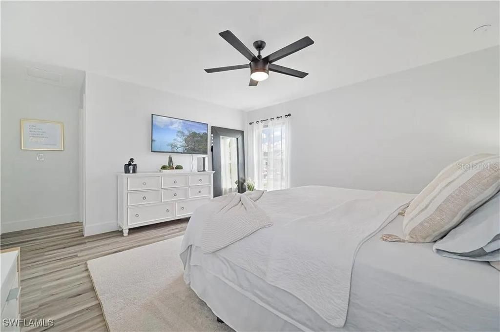 En Venta: $369,800 (3 camas, 2 baños, 2018 Pies cuadrados)