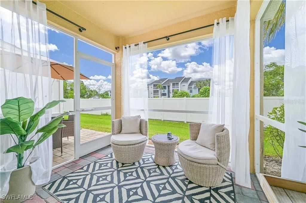 En Venta: $369,800 (3 camas, 2 baños, 2018 Pies cuadrados)