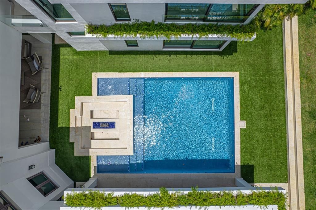 En Venta: $9,495,000 (8 camas, 6 baños, 7500 Pies cuadrados)