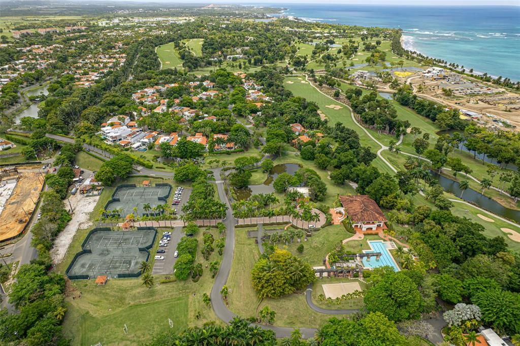 En Venta: $9,495,000 (8 camas, 6 baños, 7500 Pies cuadrados)