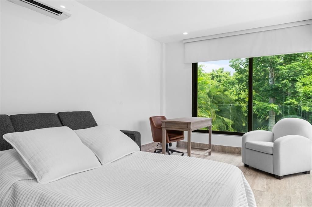 En Venta: $9,495,000 (8 camas, 6 baños, 7500 Pies cuadrados)