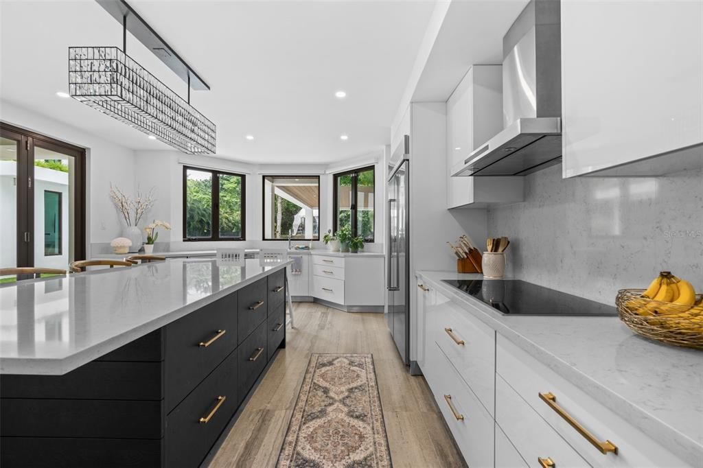 En Venta: $9,495,000 (8 camas, 6 baños, 7500 Pies cuadrados)
