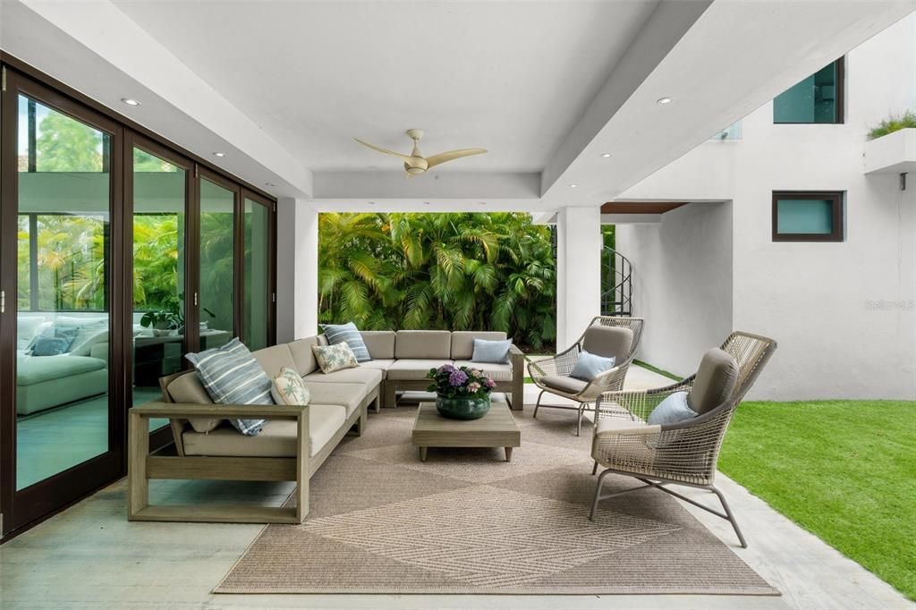 En Venta: $9,495,000 (8 camas, 6 baños, 7500 Pies cuadrados)