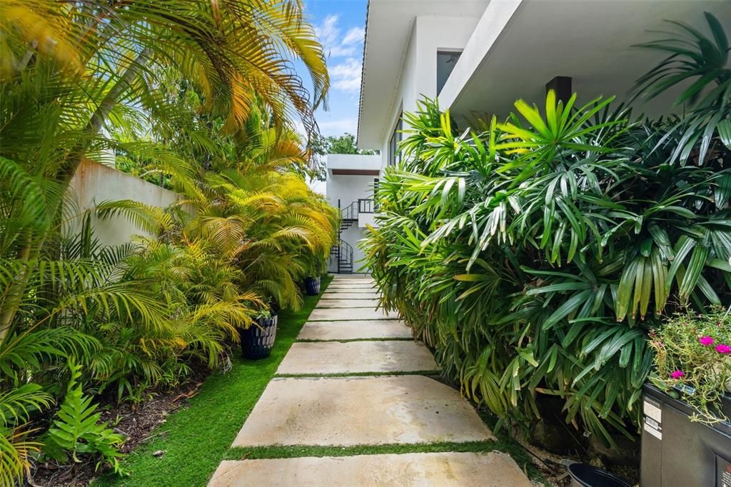 En Venta: $9,495,000 (8 camas, 6 baños, 7500 Pies cuadrados)