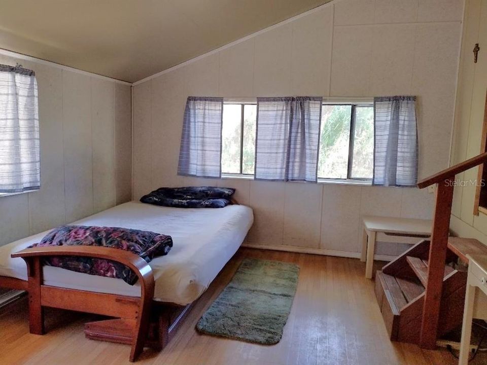 For Sale: $260,000 (2 beds, 2 baths, 1420 Square Feet)