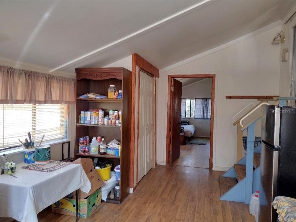 For Sale: $260,000 (2 beds, 2 baths, 1420 Square Feet)
