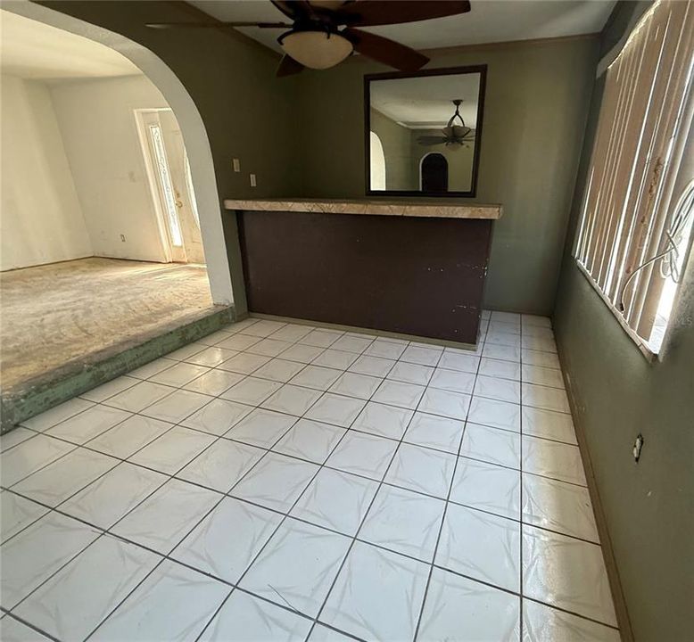For Sale: $136,000 (3 beds, 1 baths, 1264 Square Feet)
