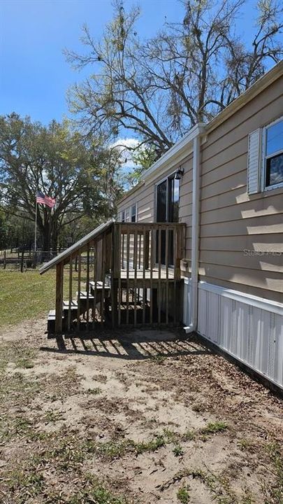 Recently Rented: $1,100 (2 beds, 2 baths, 1300 Square Feet)
