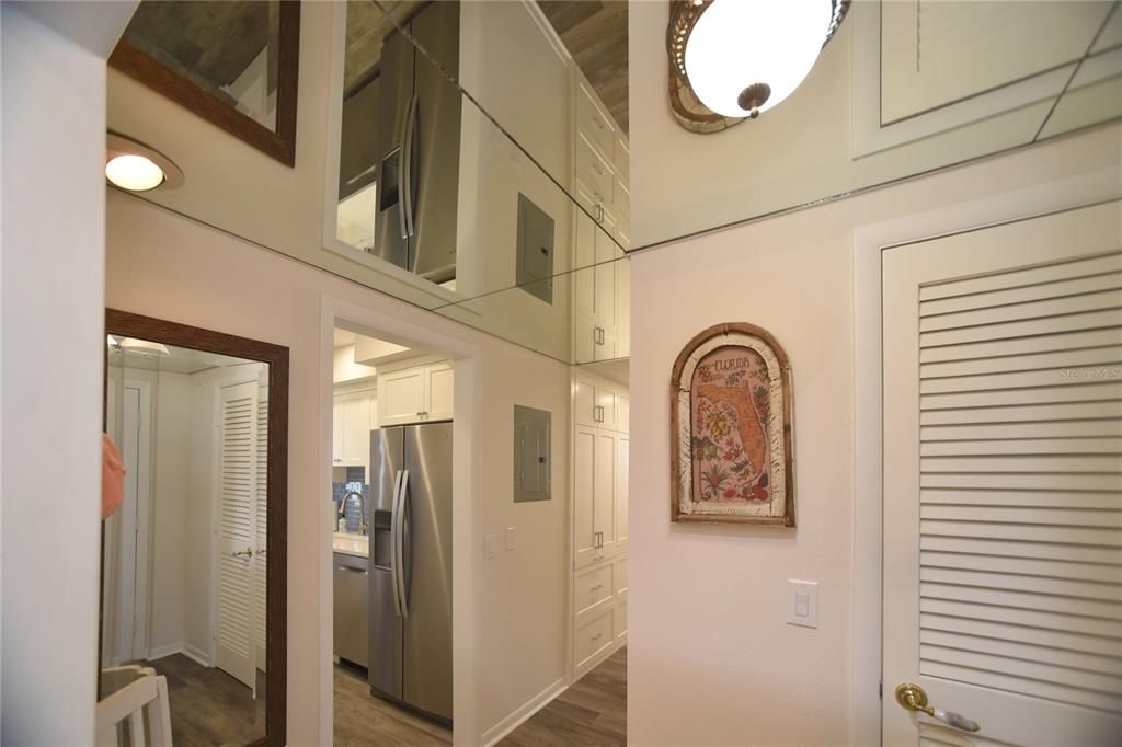 For Sale: $969,000 (2 beds, 2 baths, 1410 Square Feet)