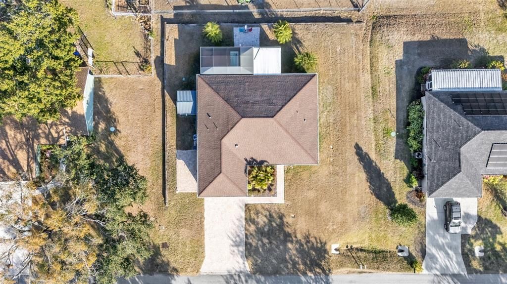 Под контрактом: $439,999 (3 спален, 2 ванн, 1715 Квадратных фут)