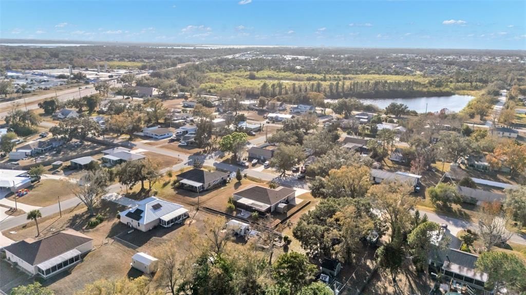 Под контрактом: $439,999 (3 спален, 2 ванн, 1715 Квадратных фут)