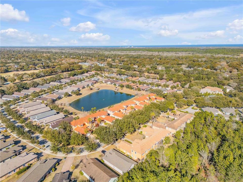 Activo con contrato: $365,000 (3 camas, 2 baños, 2384 Pies cuadrados)