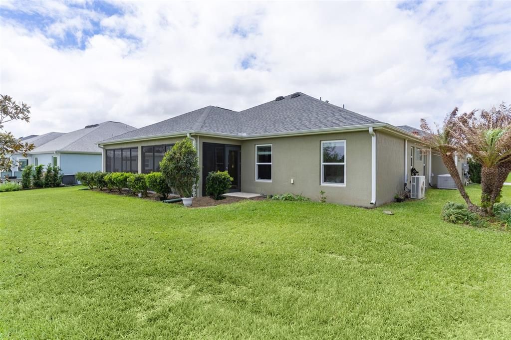For Sale: $750,000 (3 beds, 3 baths, 2017 Square Feet)