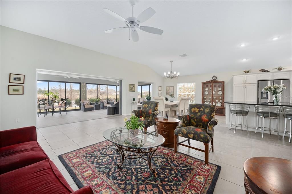 For Sale: $750,000 (3 beds, 3 baths, 2017 Square Feet)