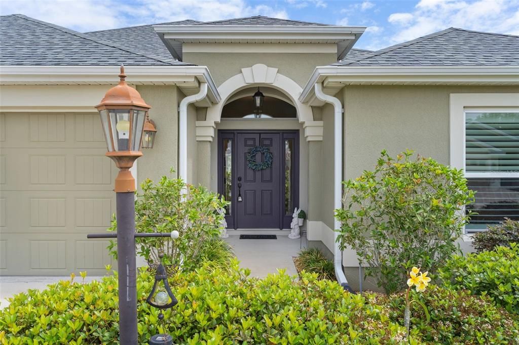 For Sale: $750,000 (3 beds, 3 baths, 2017 Square Feet)