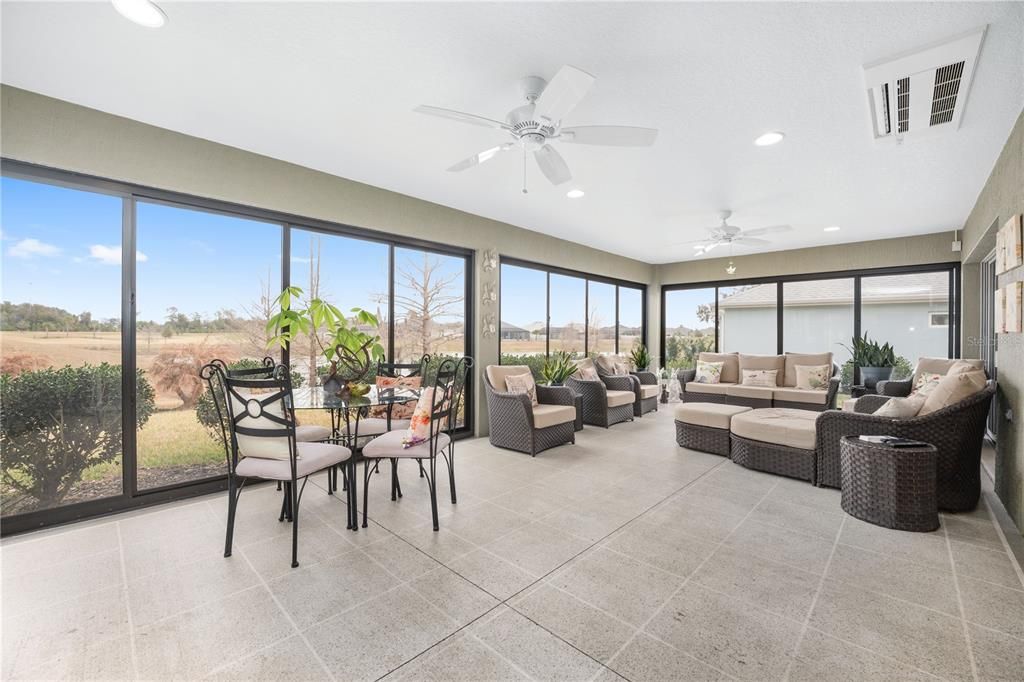 For Sale: $750,000 (3 beds, 3 baths, 2017 Square Feet)