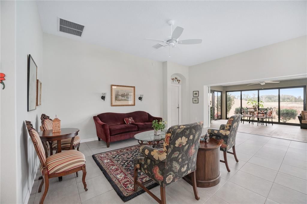 For Sale: $750,000 (3 beds, 3 baths, 2017 Square Feet)