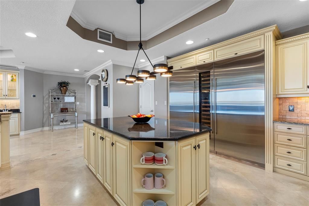 For Sale: $2,225,000 (4 beds, 3 baths, 3990 Square Feet)