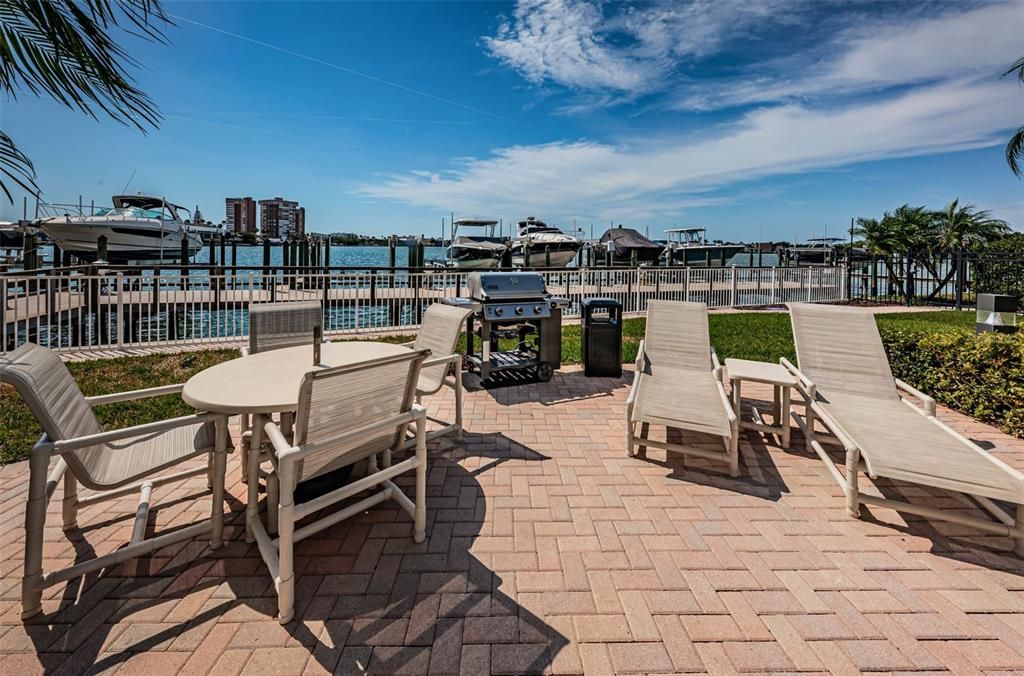 For Sale: $2,225,000 (4 beds, 3 baths, 3990 Square Feet)