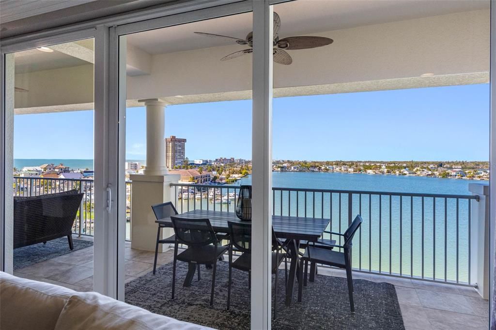 For Sale: $2,225,000 (4 beds, 3 baths, 3990 Square Feet)