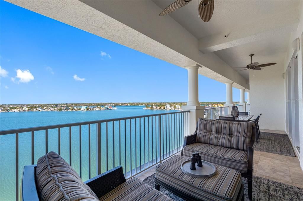 For Sale: $2,225,000 (4 beds, 3 baths, 3990 Square Feet)
