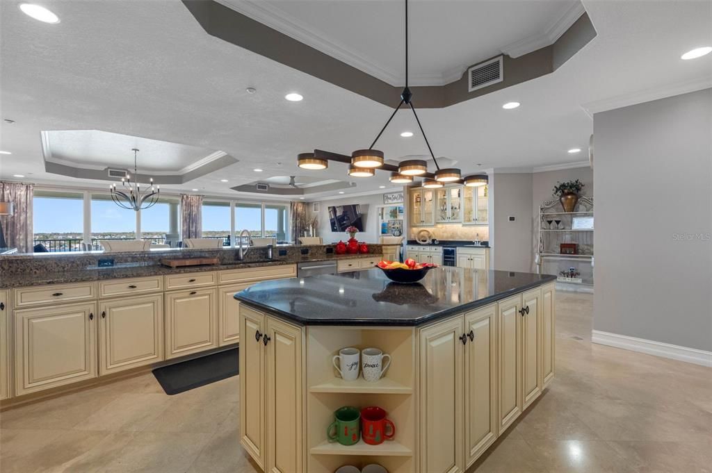 For Sale: $2,225,000 (4 beds, 3 baths, 3990 Square Feet)