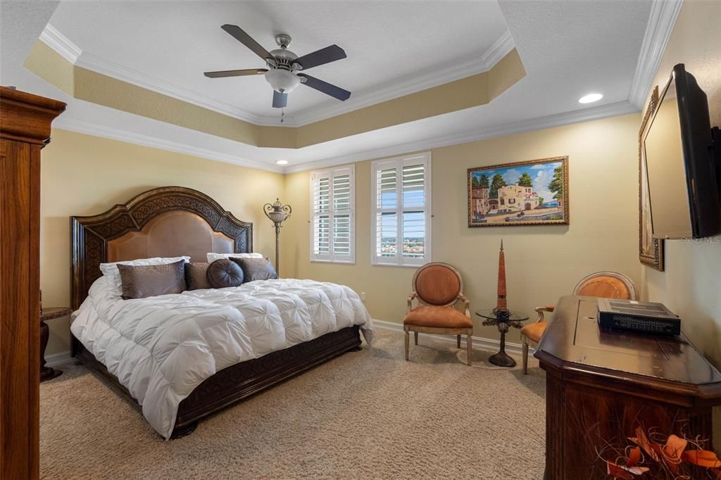 For Sale: $2,225,000 (4 beds, 3 baths, 3990 Square Feet)