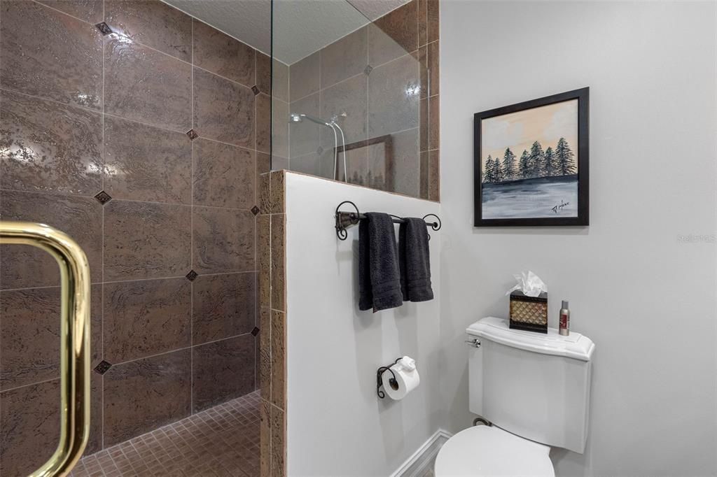 For Sale: $2,225,000 (4 beds, 3 baths, 3990 Square Feet)