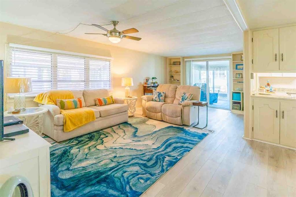 Activo con contrato: $199,000 (2 camas, 2 baños, 1164 Pies cuadrados)