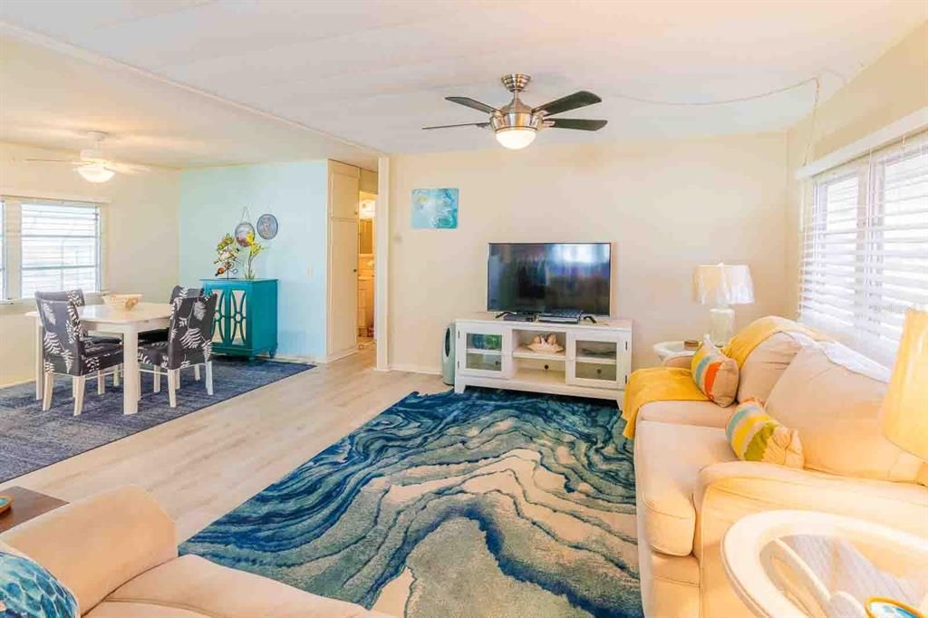 Activo con contrato: $199,000 (2 camas, 2 baños, 1164 Pies cuadrados)