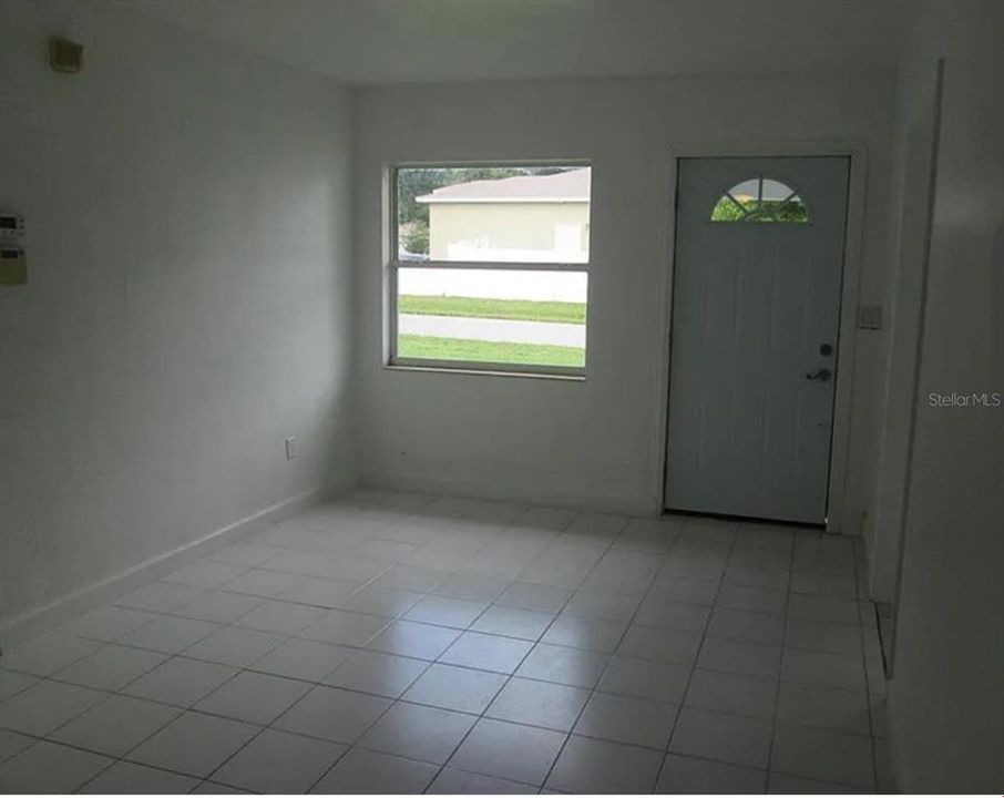 For Sale: $570,000 (6 beds, 0 baths, 2135 Square Feet)