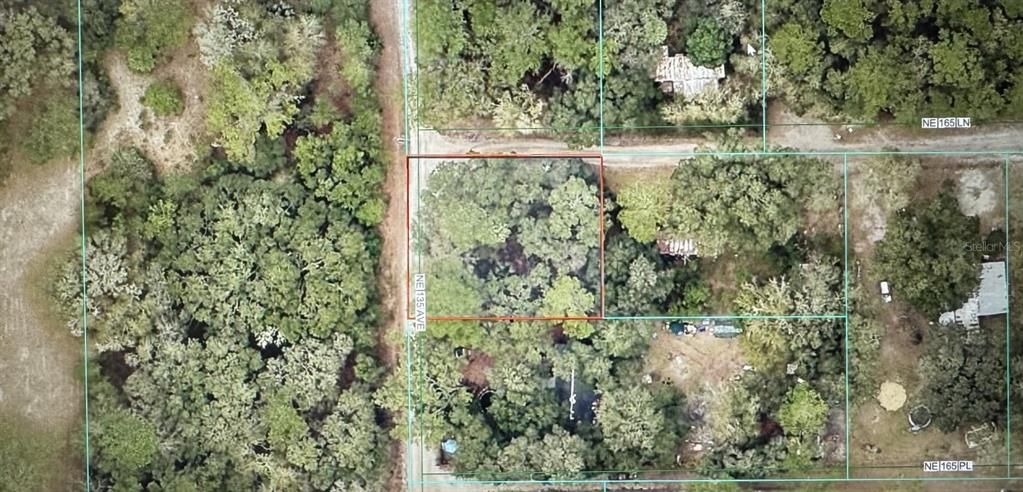 En Venta: $8,200 (0.28 acres)