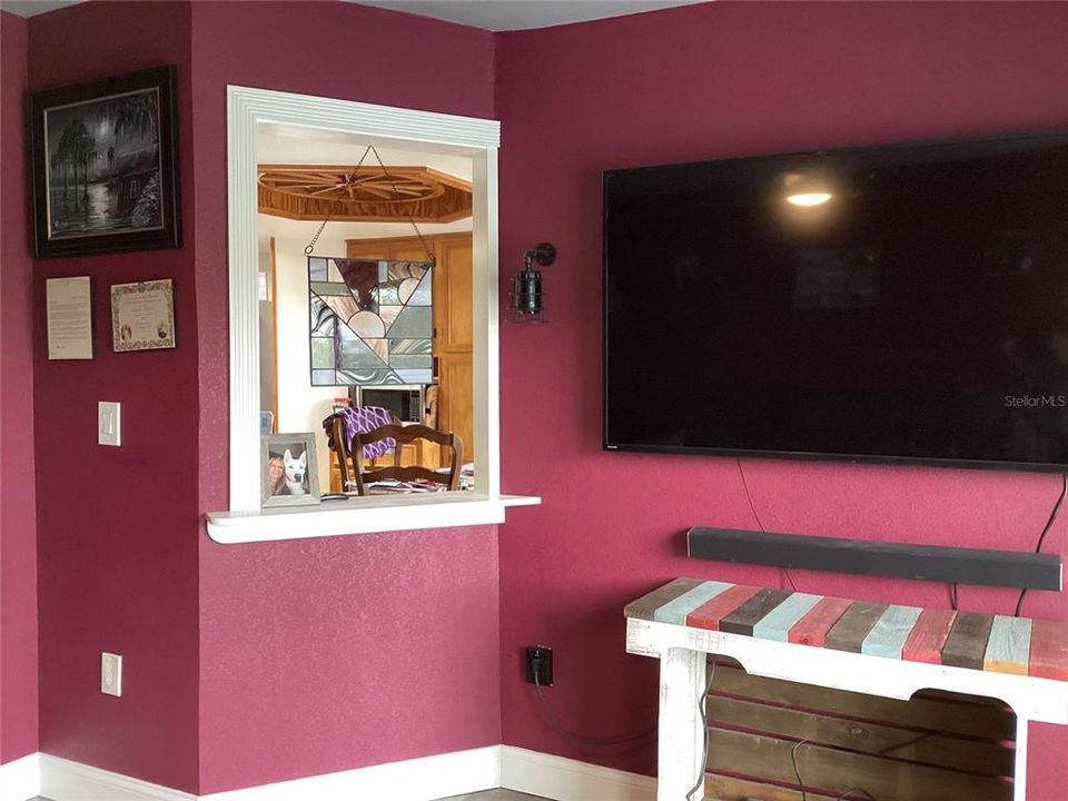 En Venta: $375,000 (3 camas, 2 baños, 1594 Pies cuadrados)