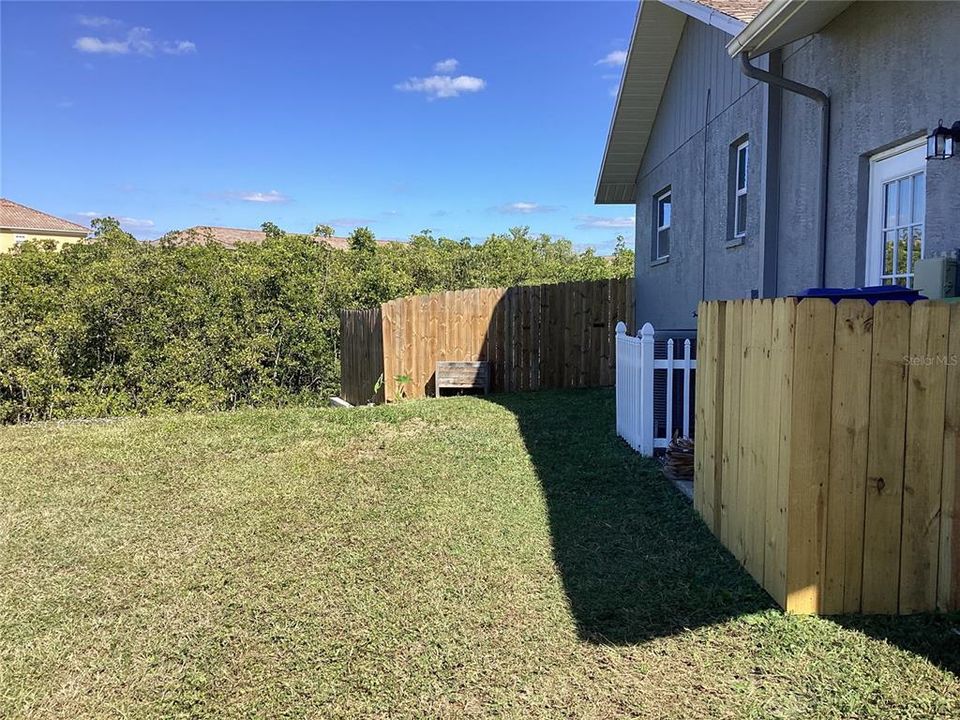 En Venta: $375,000 (3 camas, 2 baños, 1594 Pies cuadrados)