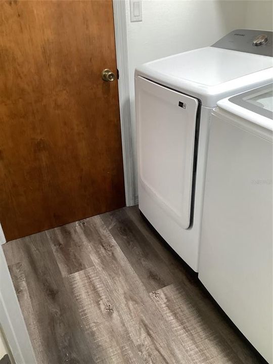 En Venta: $375,000 (3 camas, 2 baños, 1594 Pies cuadrados)