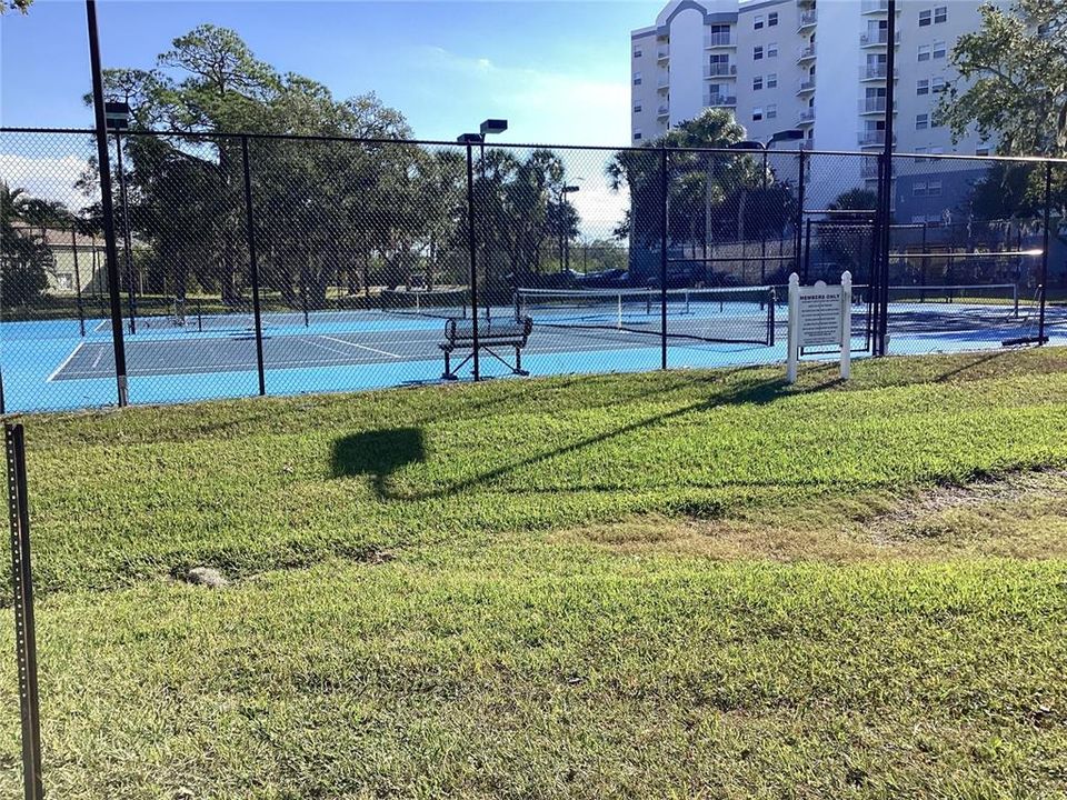 En Venta: $375,000 (3 camas, 2 baños, 1594 Pies cuadrados)