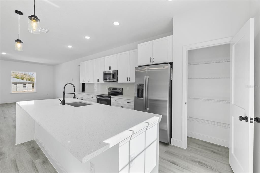 Active With Contract: $289,000 (4 beds, 2 baths, 1775 Square Feet)