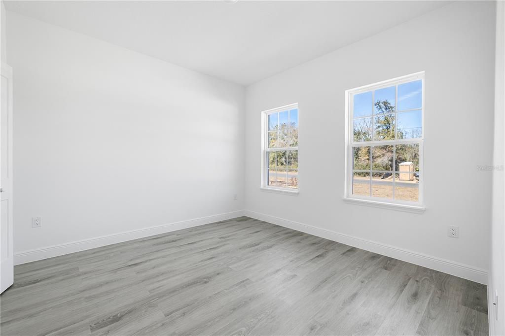 Active With Contract: $289,000 (4 beds, 2 baths, 1775 Square Feet)