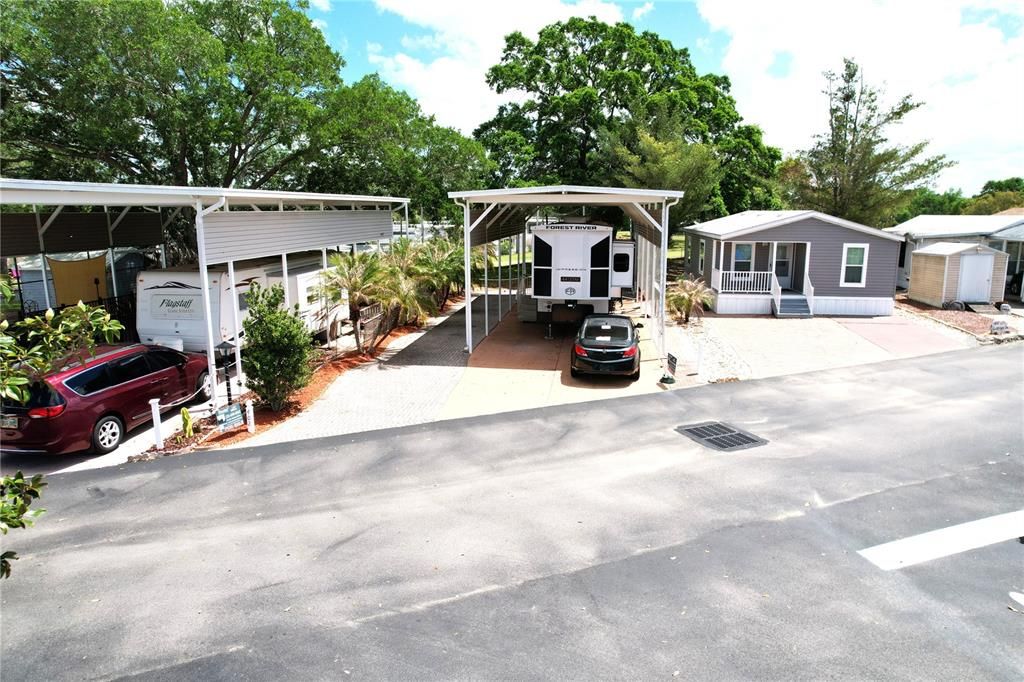 待售: $126,900 (0.06 acres)