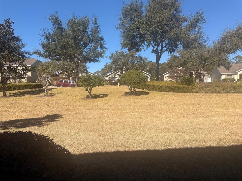 For Sale: $350,000 (4 beds, 3 baths, 2052 Square Feet)