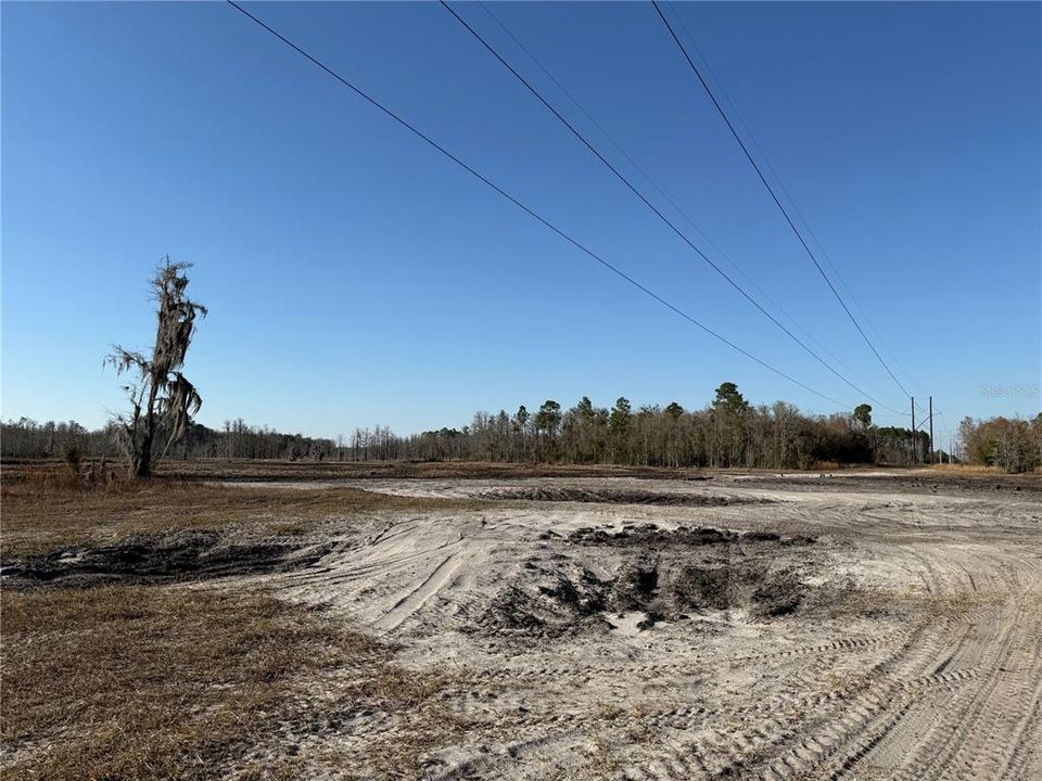 En Venta: $58,700 (2.50 acres)