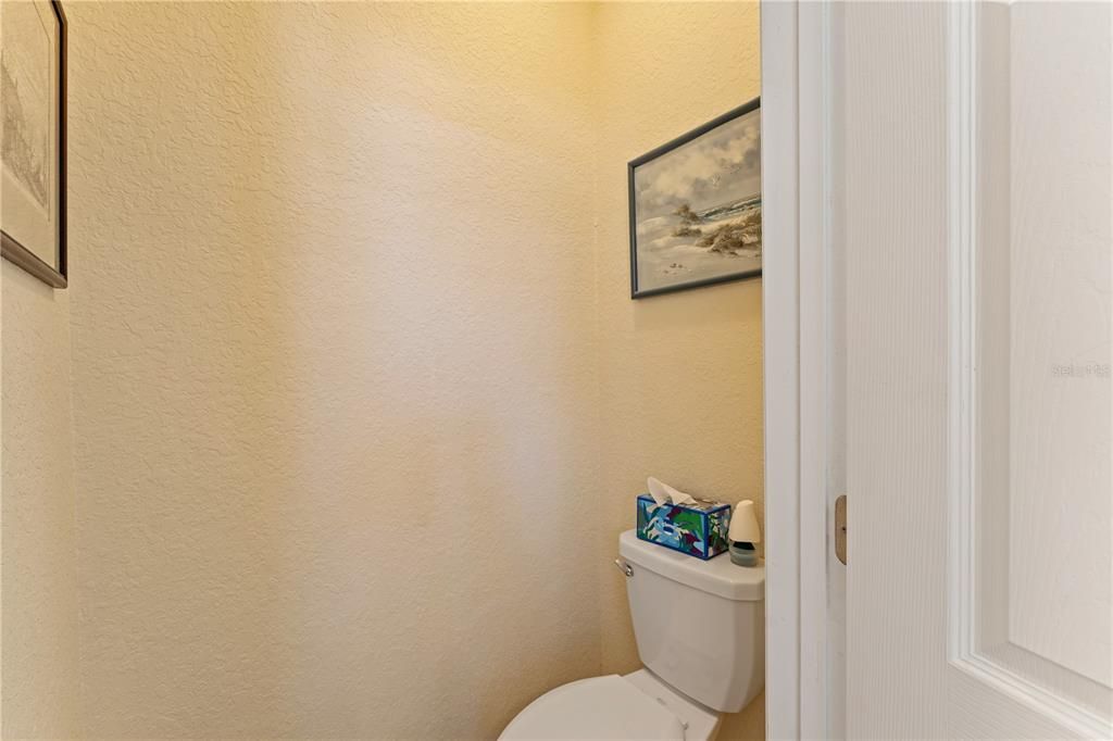 На продажу: $535,000 (3 спален, 2 ванн, 2325 Квадратных фут)