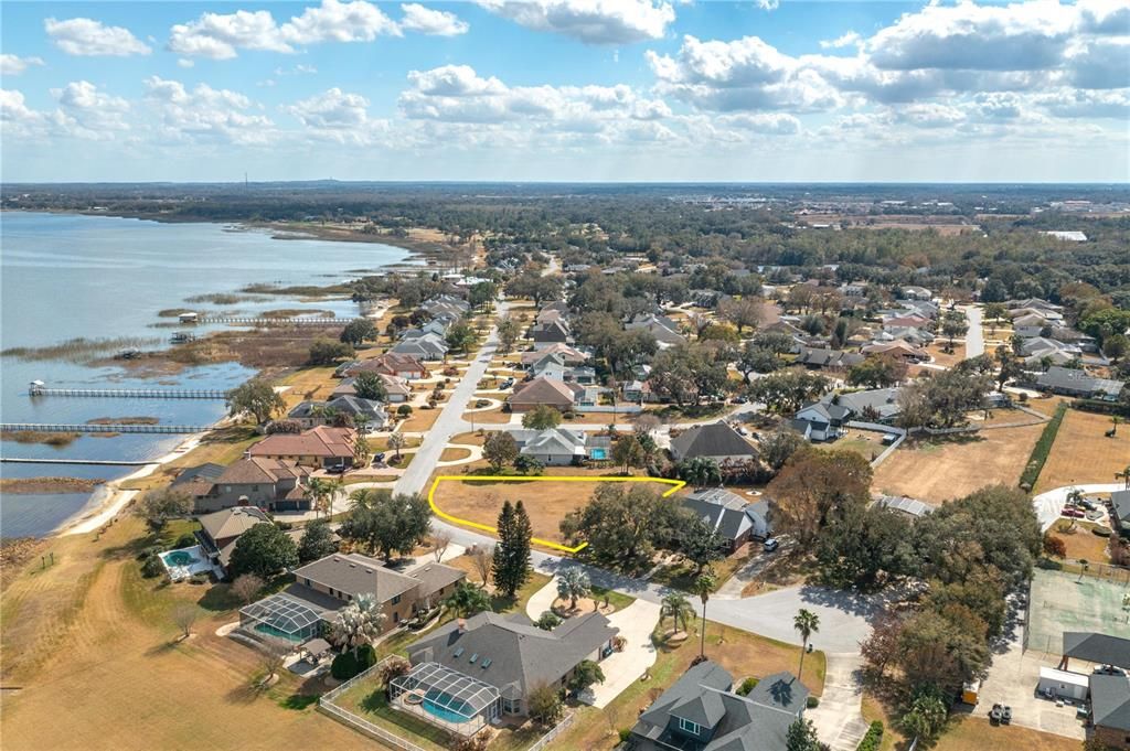 На продажу: $145,000 (0.48 acres)